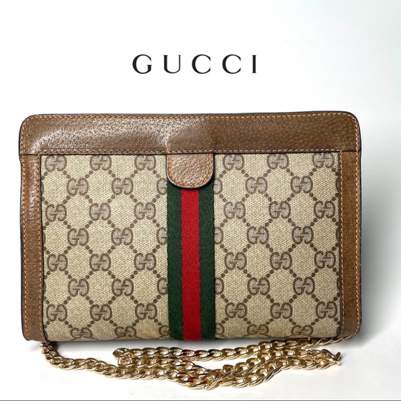 Gucci Handbags - Gucci clutch crossbody bag